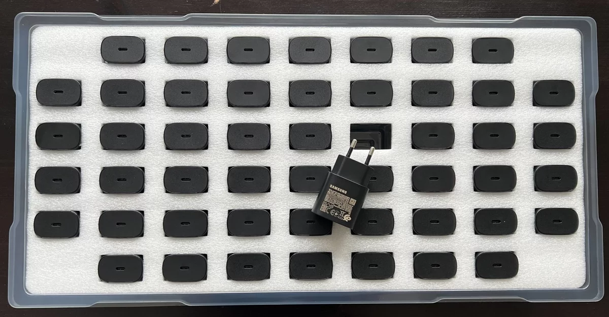 Samsung EP-TA800EBE USB-C 25W Travel Charger Black (OOB Bulk) (GP